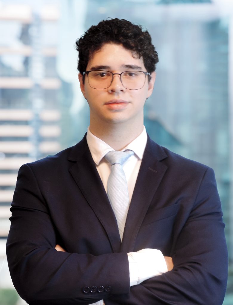 Victor Sponchiado de Menezes Chad